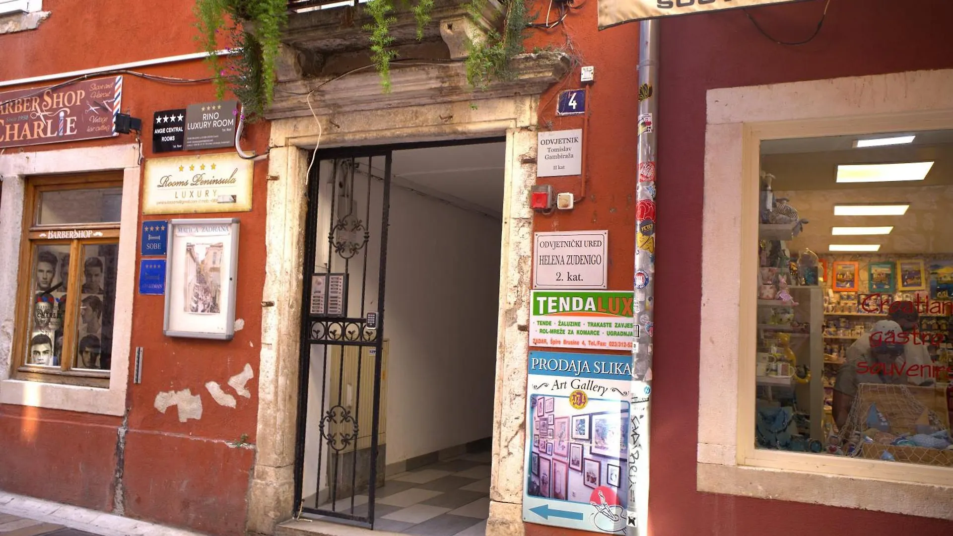 Apartment Ferienwohnung 4 Corner The Center Of The Old Town Zadar